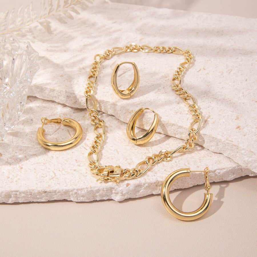 Blair Gold Hoop Earrings - The Essential Jewels