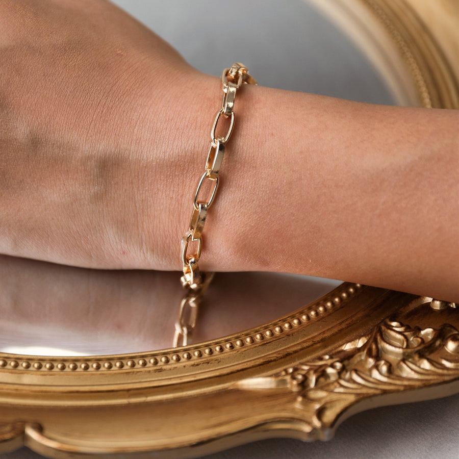 Mia Gold Bracelet - The Essential Jewels