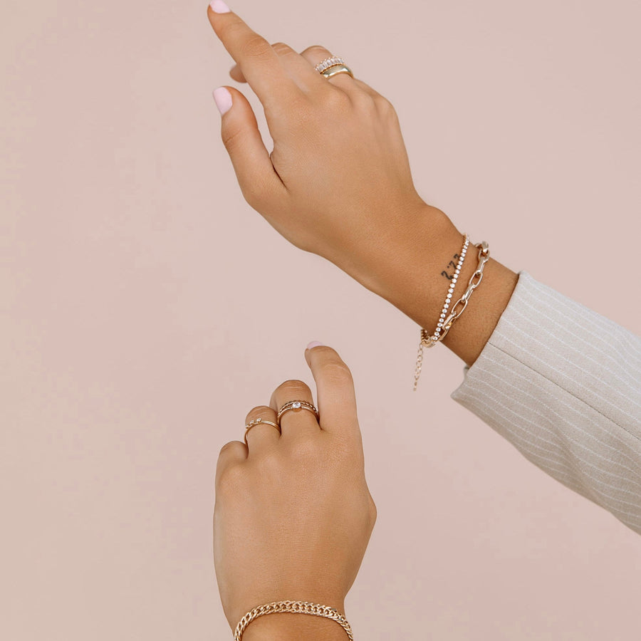 Mia Gold Paperclip Bracelet - The Essential Jewels